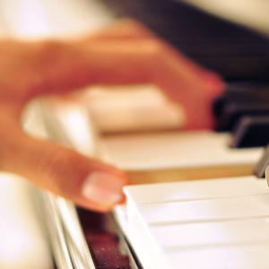 伊人日韩美综合在线
