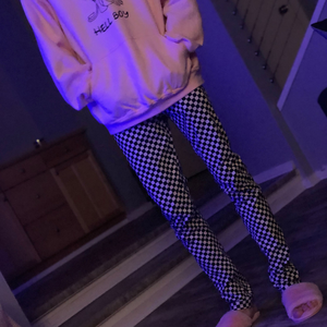 欧美大屁股少妇和俄罗斯大高少妇肛门和BB干出拉屎
